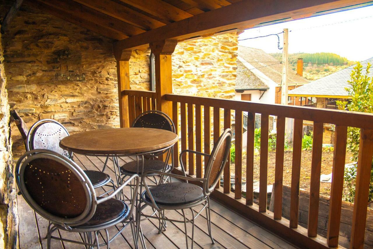 Casa Rural Bierzo Encantado Valle de Finolledo Exterior photo